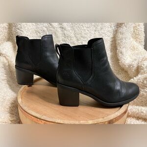 Timberland Black Leather Ankle Booties